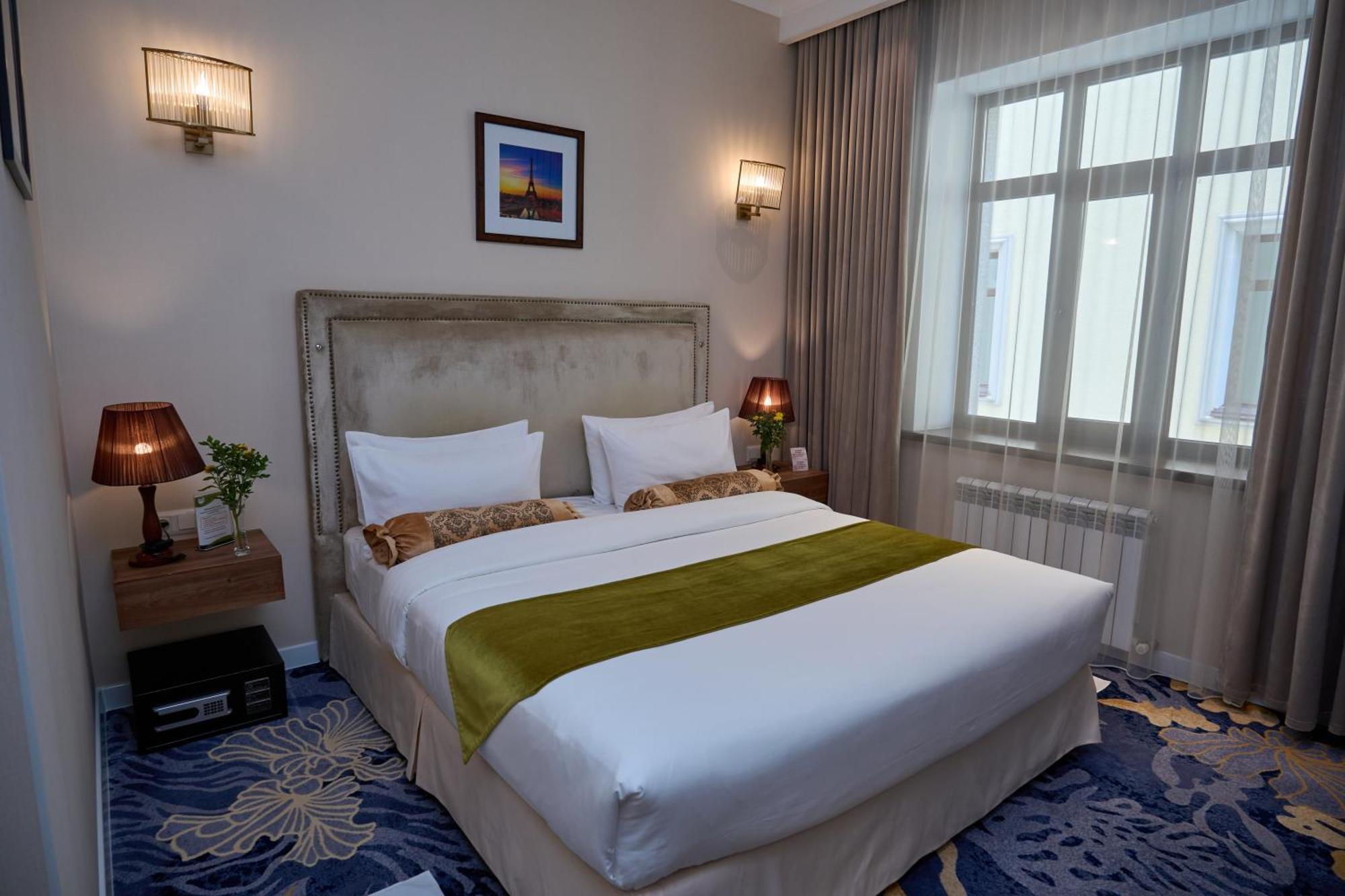Garden Hotel Bishkek Exterior photo