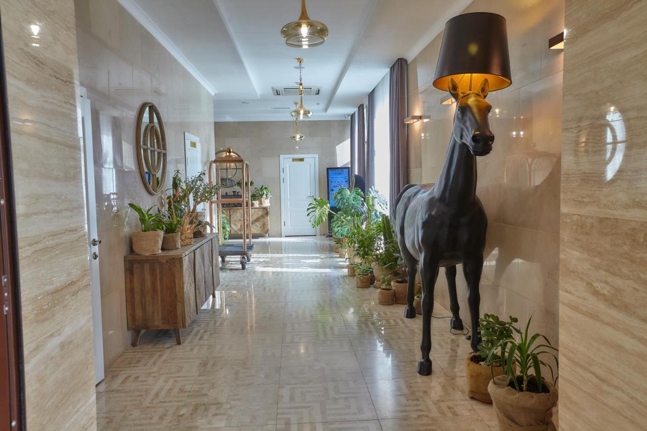Garden Hotel Bishkek Exterior photo